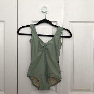 Luckyleo leotard